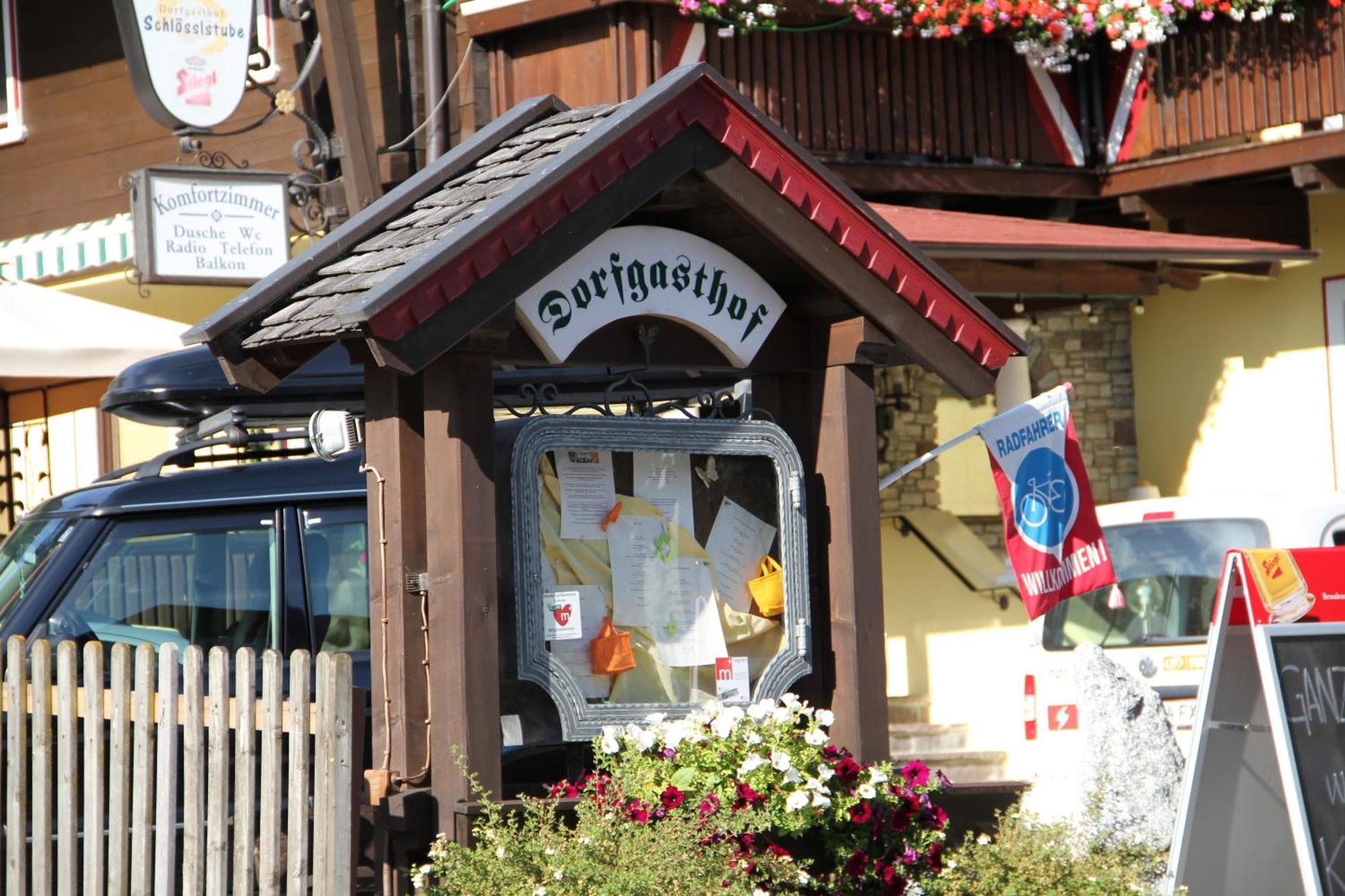 Hotel Dorfgasthof Schloesslstube Stuhlfelden Eksteriør bilde