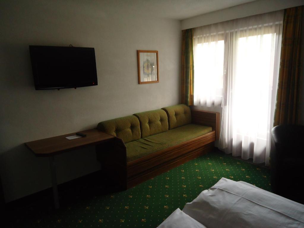 Hotel Dorfgasthof Schloesslstube Stuhlfelden Rom bilde