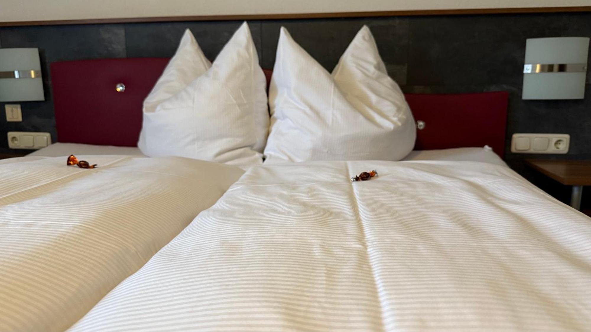 Hotel Dorfgasthof Schloesslstube Stuhlfelden Eksteriør bilde