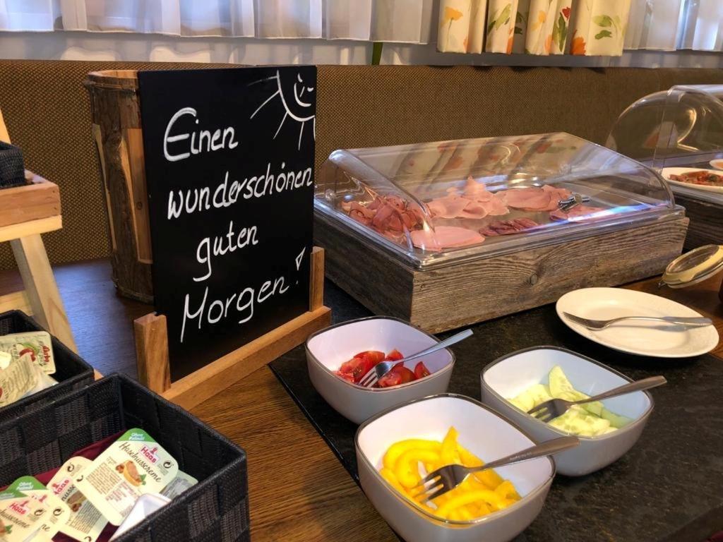 Hotel Dorfgasthof Schloesslstube Stuhlfelden Eksteriør bilde